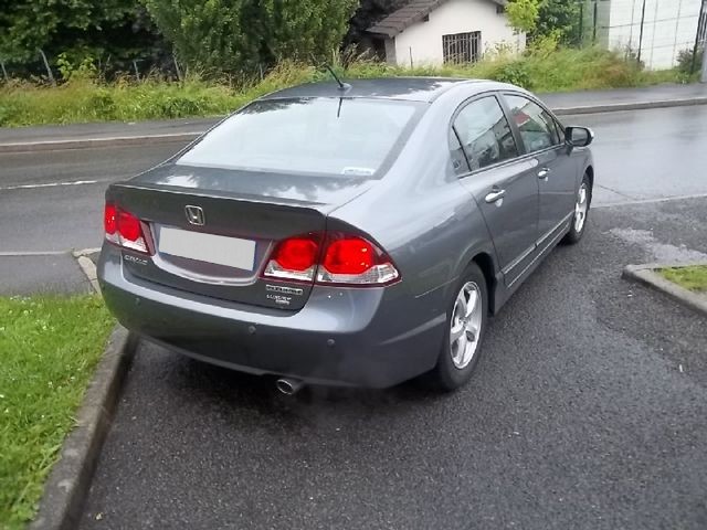 CIVIC type 8 Ph II - 4 PORTES - HYBRID - 2008-2012